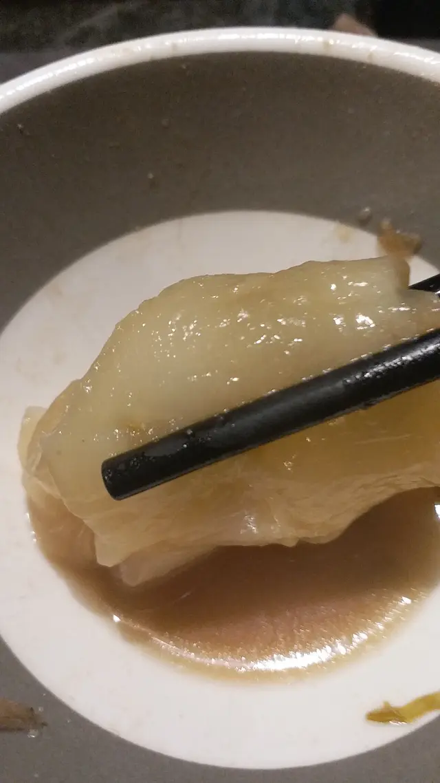 很厚, 要煮久些軟身吃, QQ口感