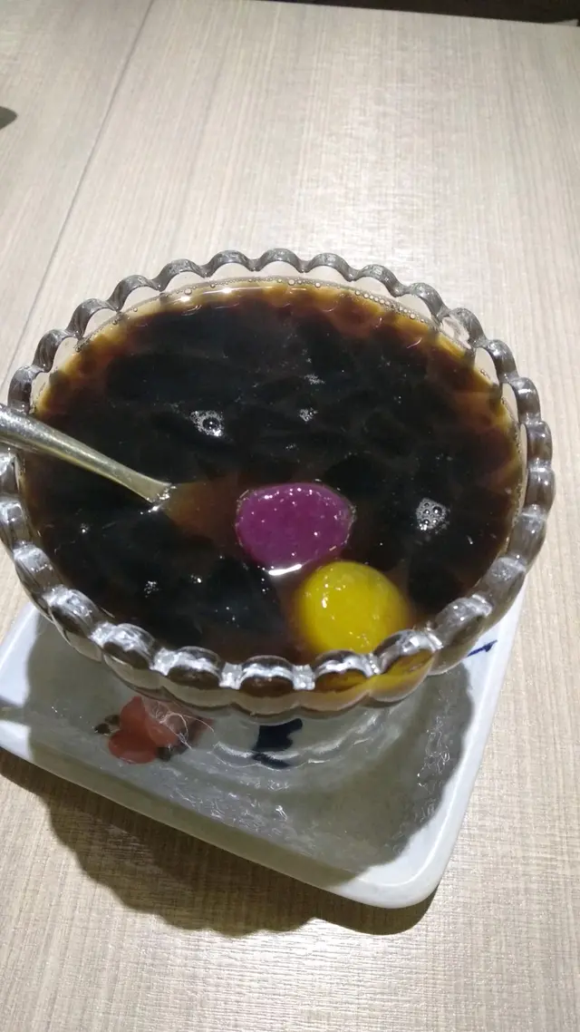 燒仙草紅豆芋圓(熱)