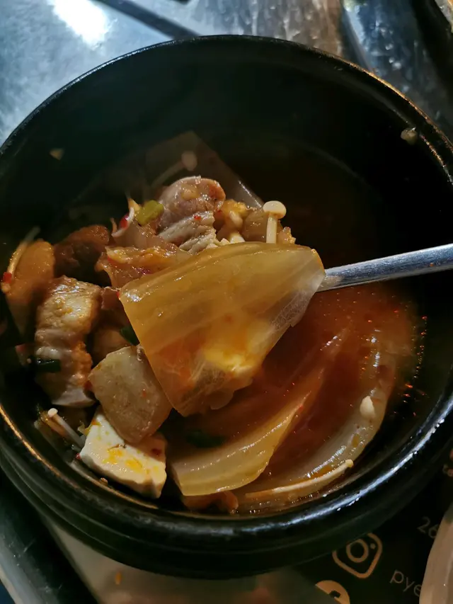 非常足料,湯頭鮮甜