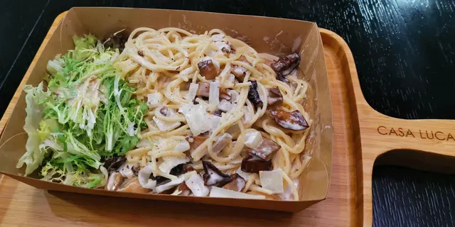 黑松露忌廉意粉