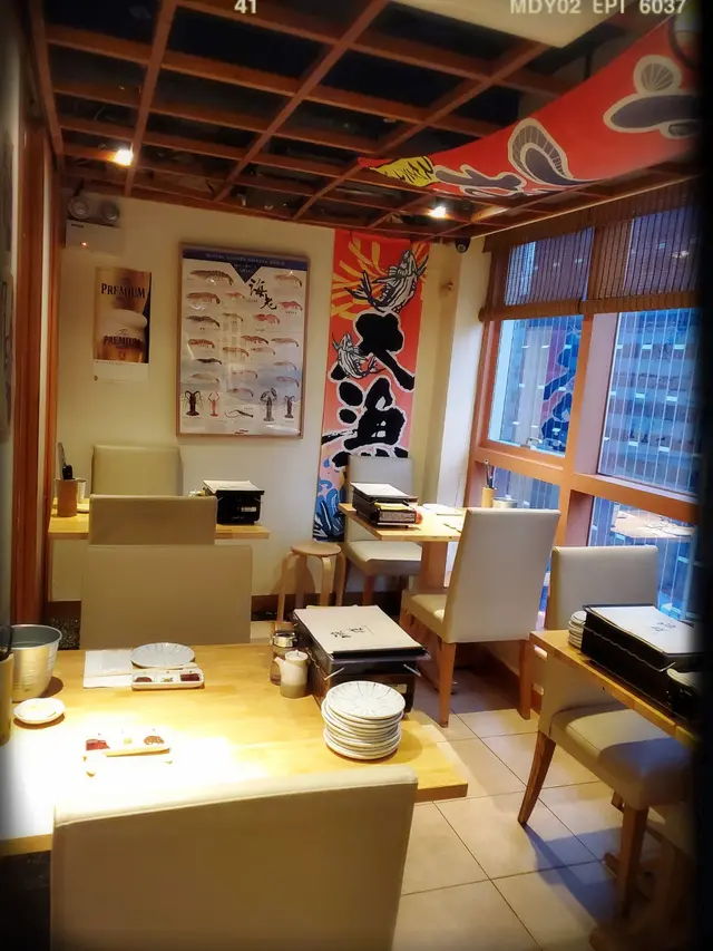 二至多人合併式散座