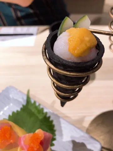 海膽刺身甜蝦筒