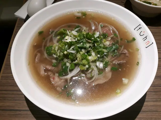 生牛肉河粉