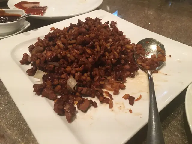 生菜包鴨崧  —  鴨崧