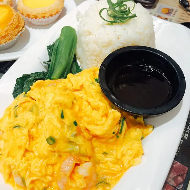 北海道牛乳炒滑蛋饭