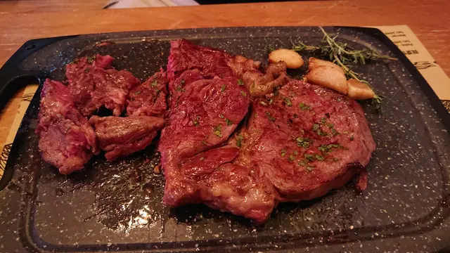 極黑安格斯牛魔王肉眼(12安士)