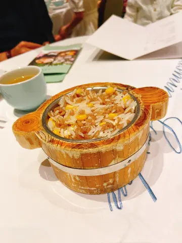 蛋白岩米桶仔飯