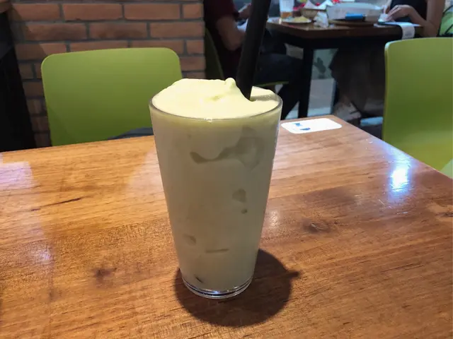 牛油果椰奶冰沙