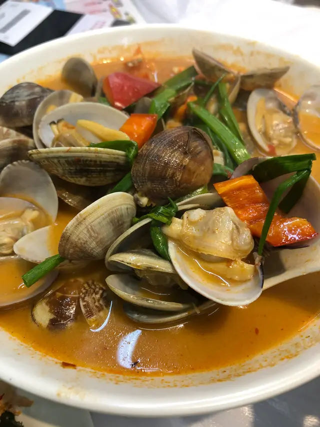 陳根記秘製冬陰功浸蜆