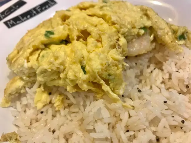 蔥花蝦仁炒蛋藜麥飯