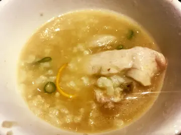 蟲草花滑雞豬骨粥
