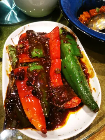 炒三色椒