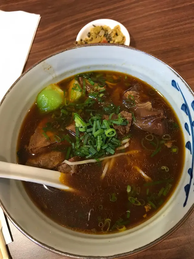 紅燒牛肉麵(半筋半肉)