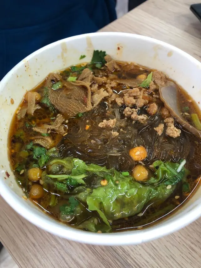 火雞腎，牛柏葉，生菜