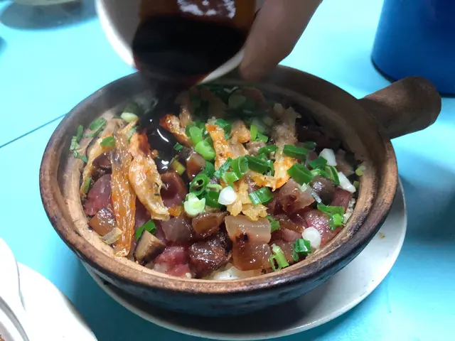 海味蝦乾煲仔飯