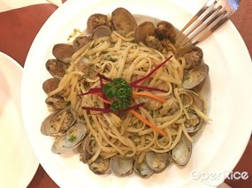 蜆肉意粉 - 筲箕灣的RAAS Fusion Restaurant