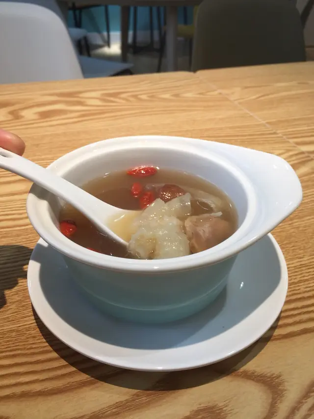 花膠瘦肉湯
