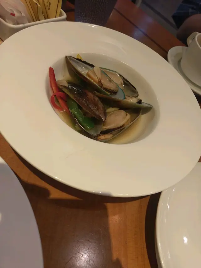 蒜片白酒欖油紐西蘭青口