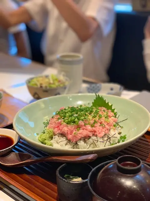 chopped toro with scallion