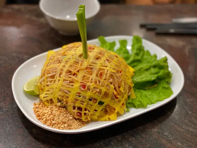 泰式鮮蝦炒金邊粉