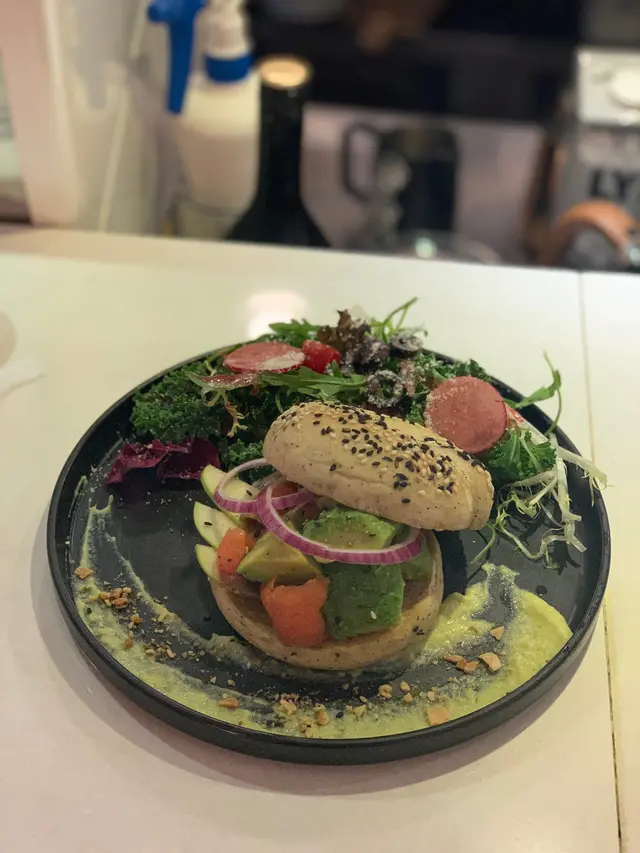 Avocado smoked salmon