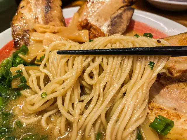 特盛灸燒豚肉拉麵🍜