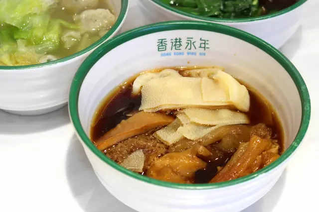 牛筋、牛肚、牛柏葉