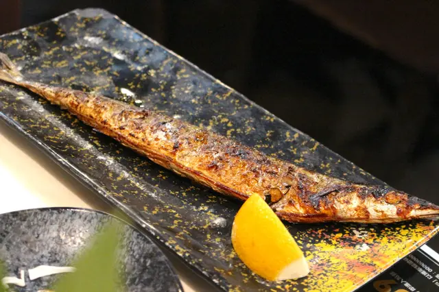 燒秋刀魚