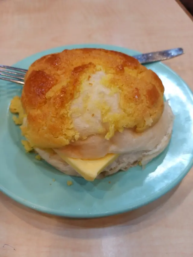 菠蘿包