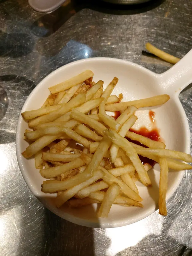 冇錯!!任食薯條