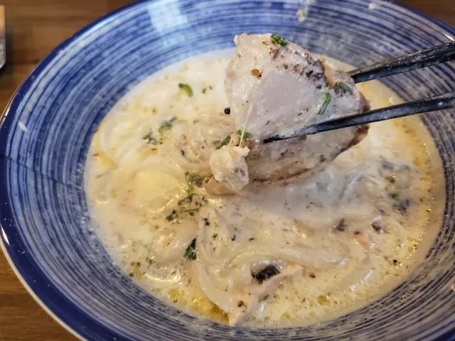 黑松露忌廉海鮮烏冬