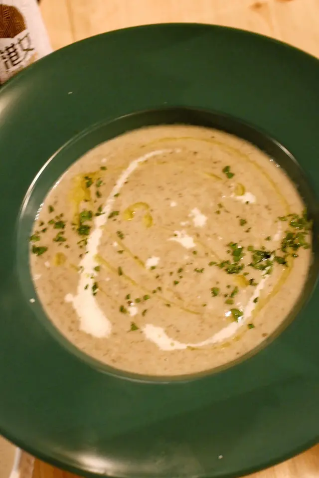 鮮打香濃蘑菇湯