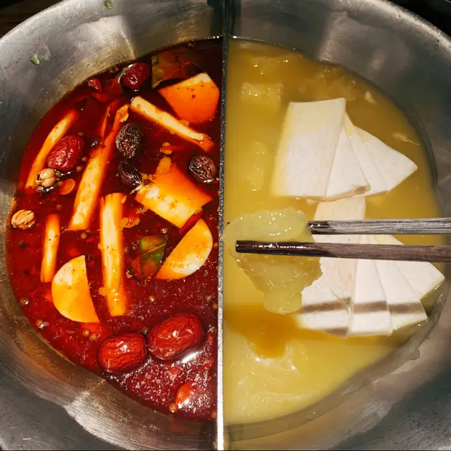 勵志鍋(左)+ 食妝鍋(右)