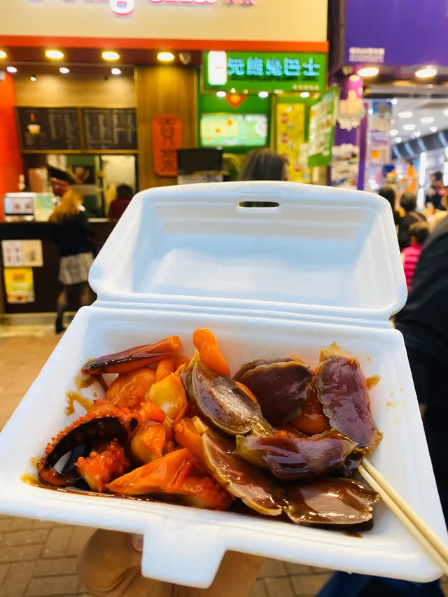 A餐  生腸+雞腎+墨魚