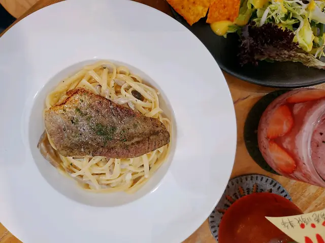 香草盲鰽魚柳意大利粉