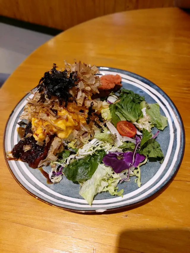 原條鰻魚滑蛋配日本飯