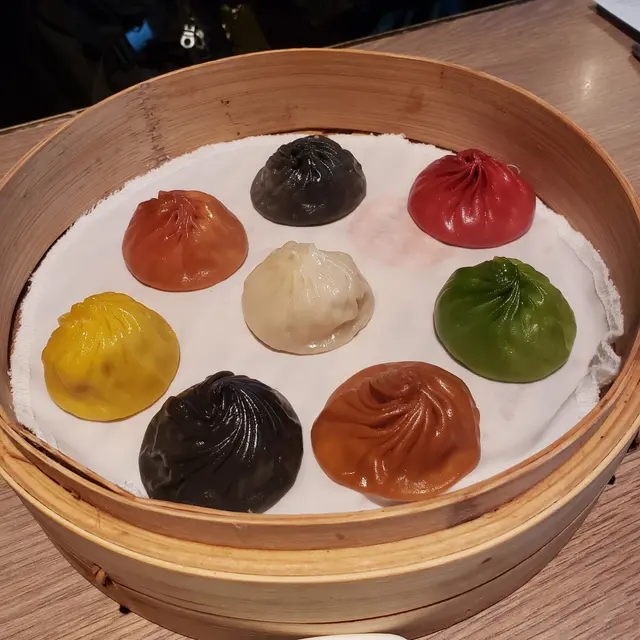特色皇朝小籠包