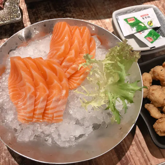 三文魚刺身(8切)