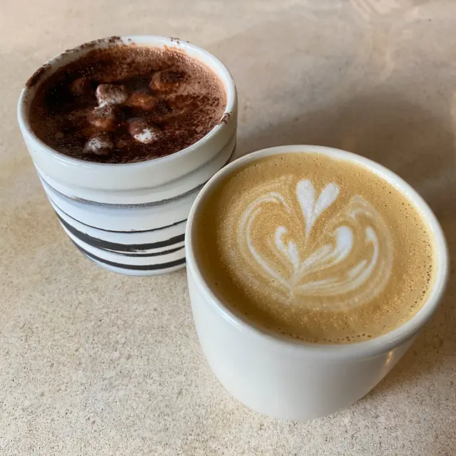 Hot chocolate  &  Flat white