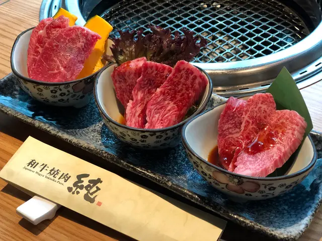 三色和牛定食