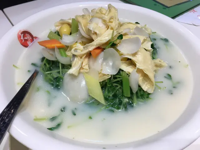 鮮竹銀杏湯浸翡翠苗