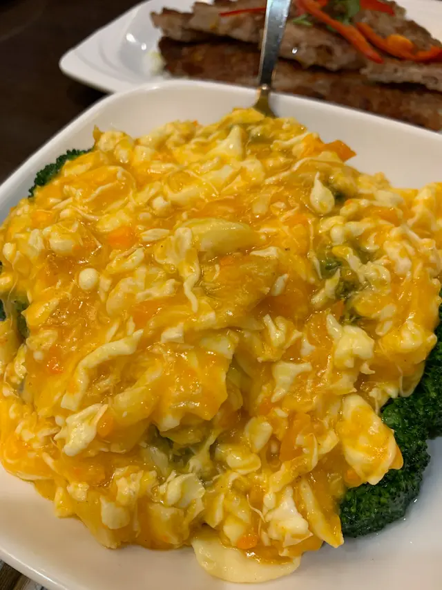 金沙蚧肉西蘭花