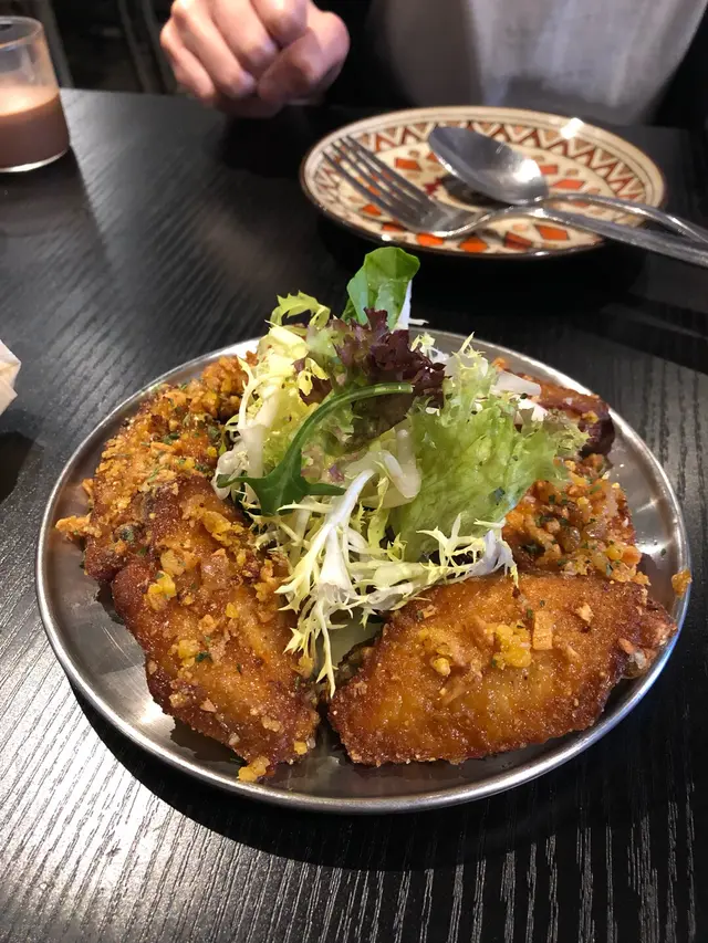 非常好食，蒜味十足，又香口唔會炸過火