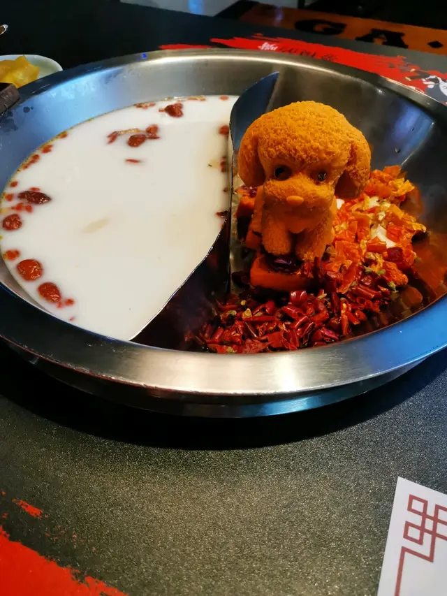 重慶麻辣+椰子雞湯底