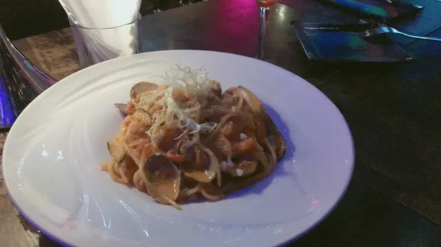 青口鮮蜆蕃茄汁意大利粉