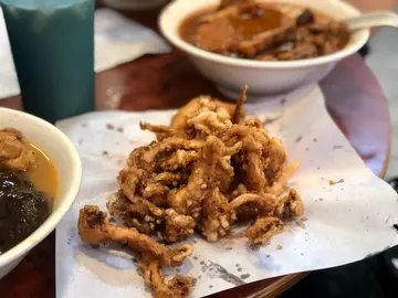 椒鹽魷魚鬚