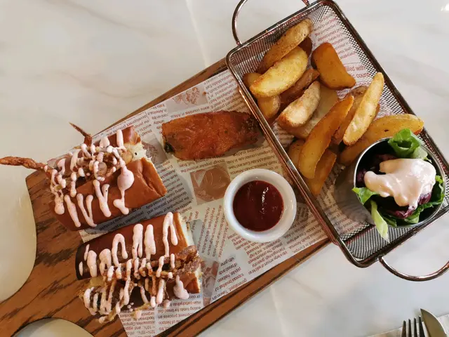 薯角上的調味料很香很好吃