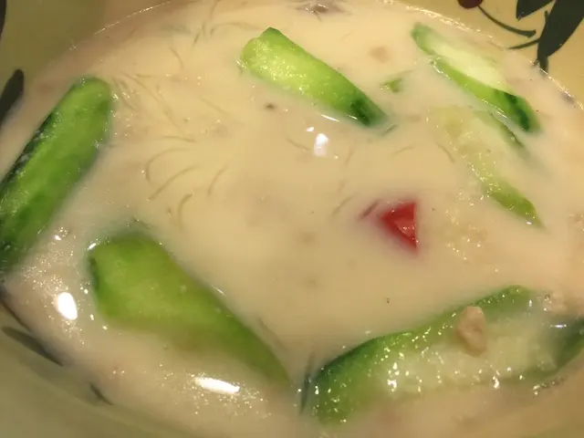 勝瓜魚肚湯