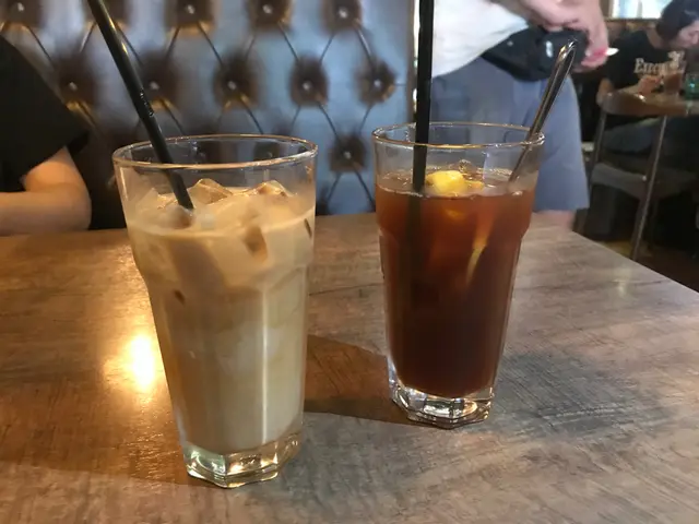 凍奶茶(奶多了一點)凍檸檬茶