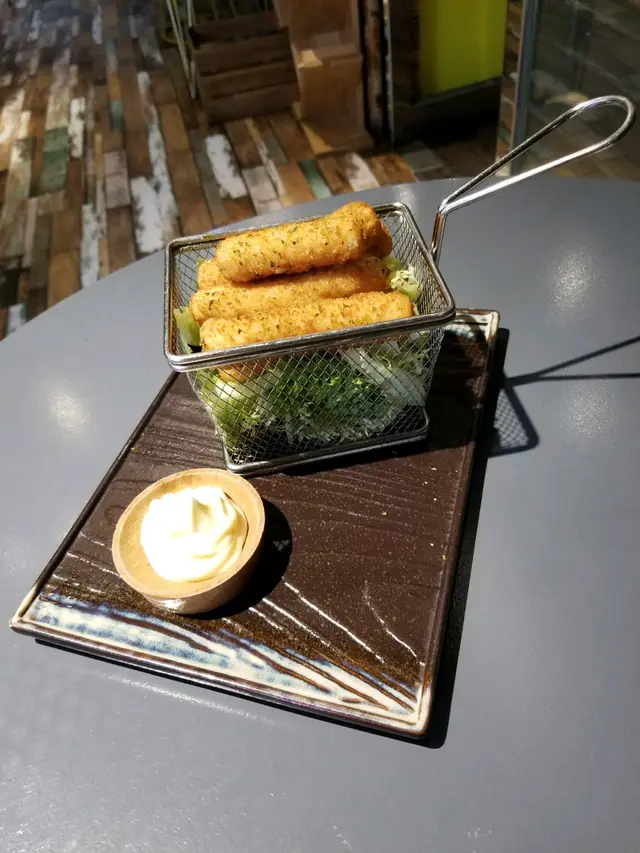 意大利瑪蘇里拉芝士條6條配Mayonnaise